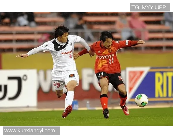 札幌冈萨多迎战鹿角鹿岛展开激烈对决期待精彩比赛瞬间